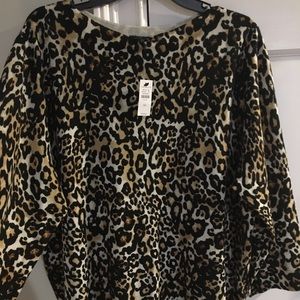 Plus Size Leopard print top